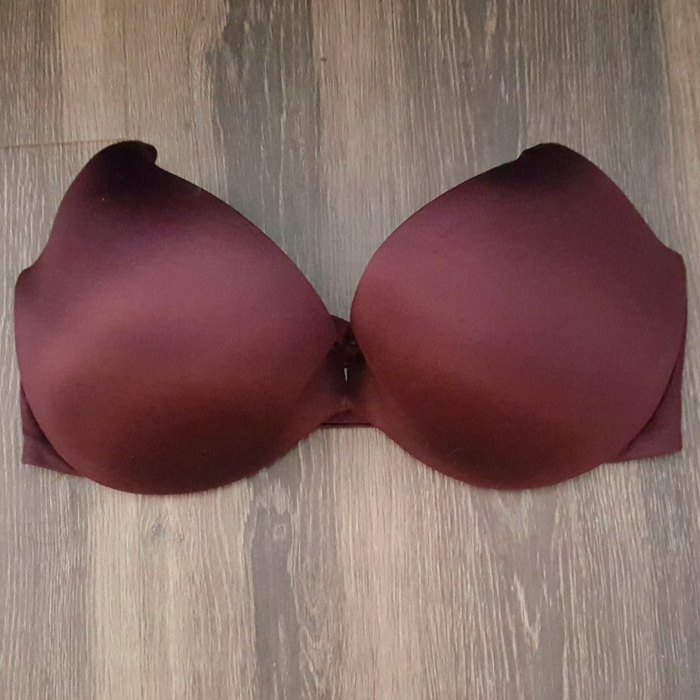 NWOT La Senza Body Kiss Front Close Push Up Bra